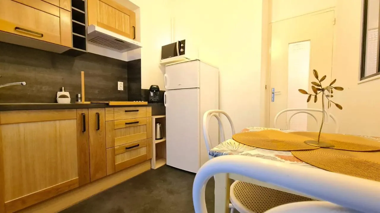 Apartment Studio Cosy Pour 3 Avec Terrasse Proche Du Lac Annecy France